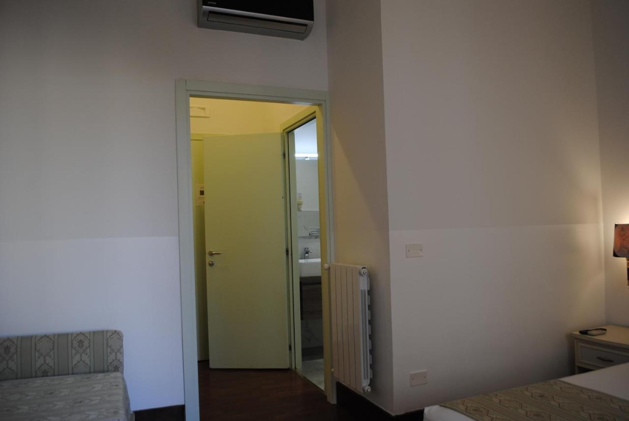 B&B Palazzo Sant'Alfano Катания Экстерьер фото