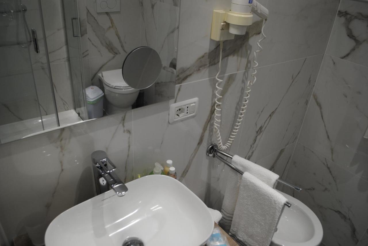 B&B Palazzo Sant'Alfano Катания Экстерьер фото