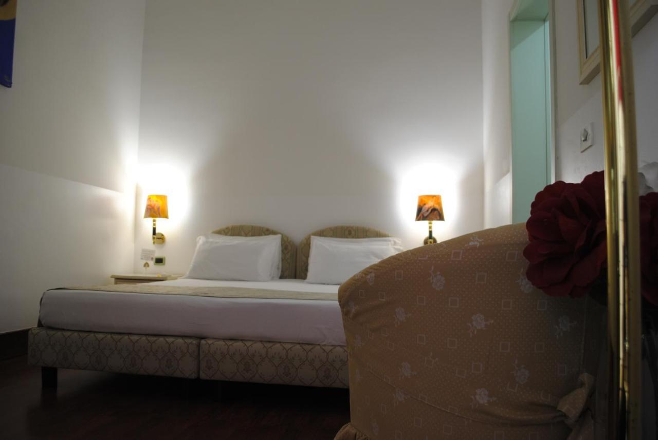B&B Palazzo Sant'Alfano Катания Экстерьер фото