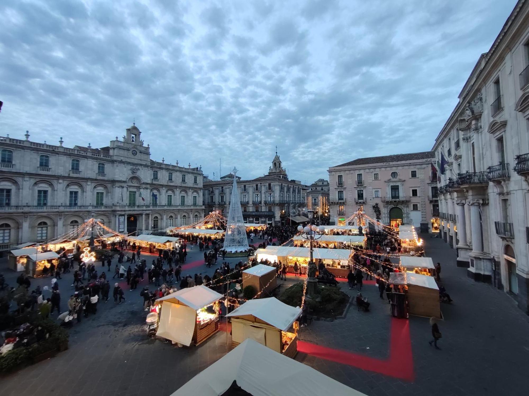 B&B Palazzo Sant'Alfano Катания Экстерьер фото